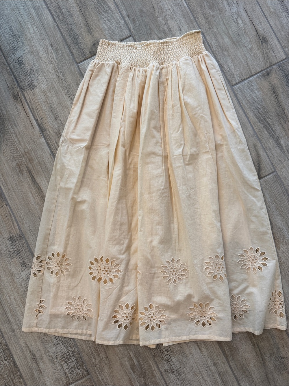 JOIE Women's Cream Eyelet Midi Skirt Maxi smocked Waist last cut